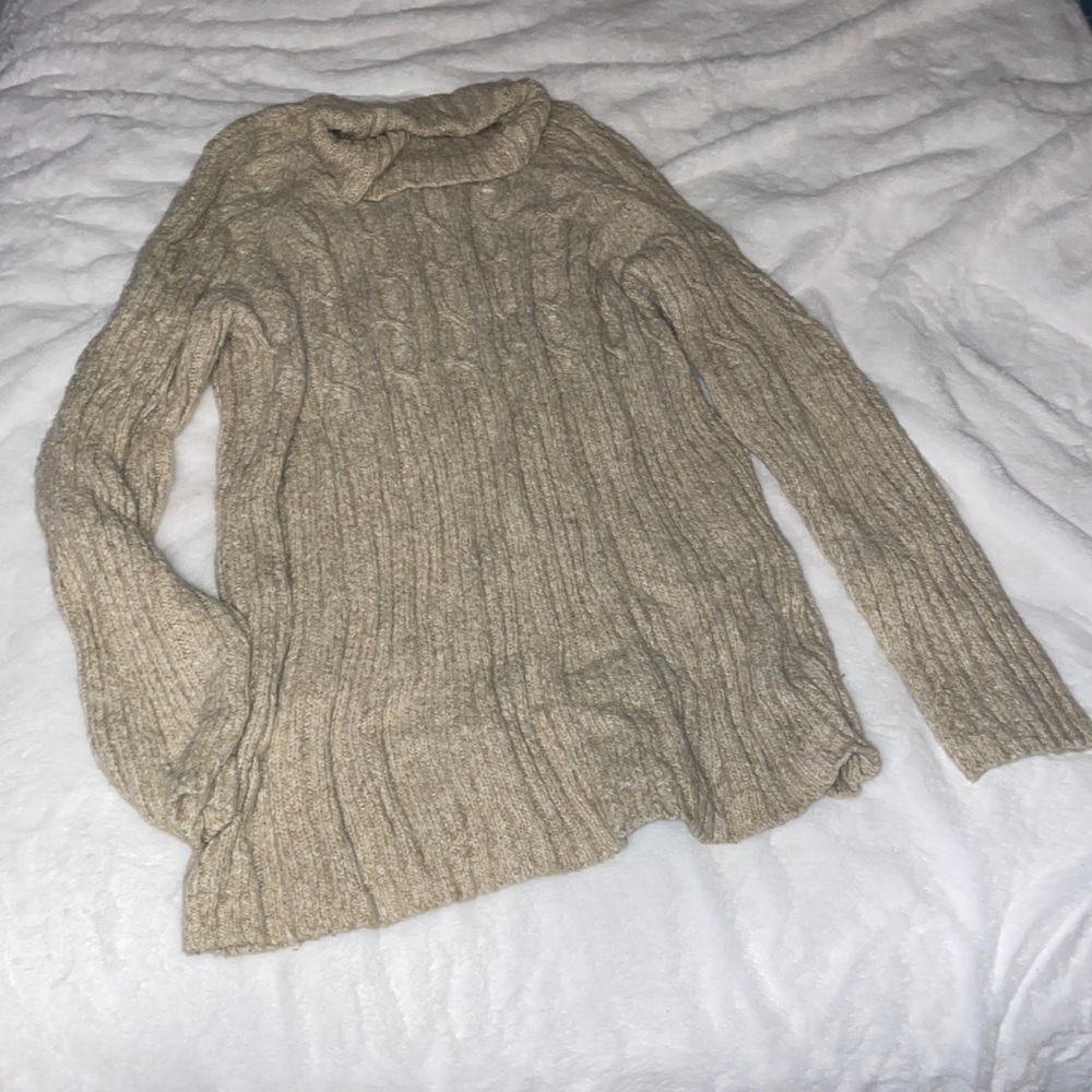 Motherhood, maternity size extra large, tan cable sweater
